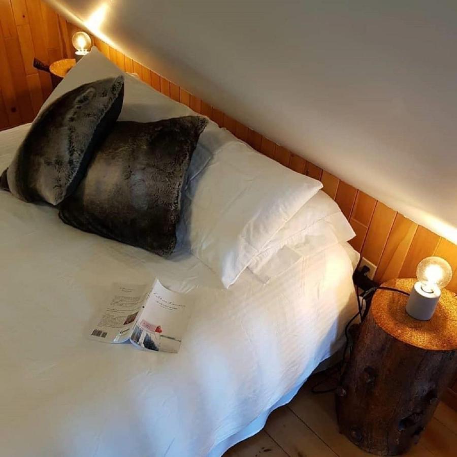 Les Chalets Sur Le Cap Saint Joachim エクステリア 写真