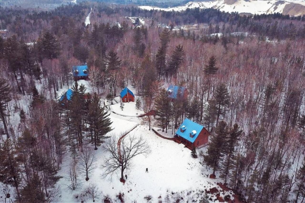 Les Chalets Sur Le Cap Saint Joachim エクステリア 写真