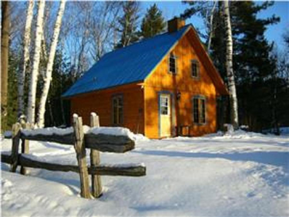 Les Chalets Sur Le Cap Saint Joachim エクステリア 写真