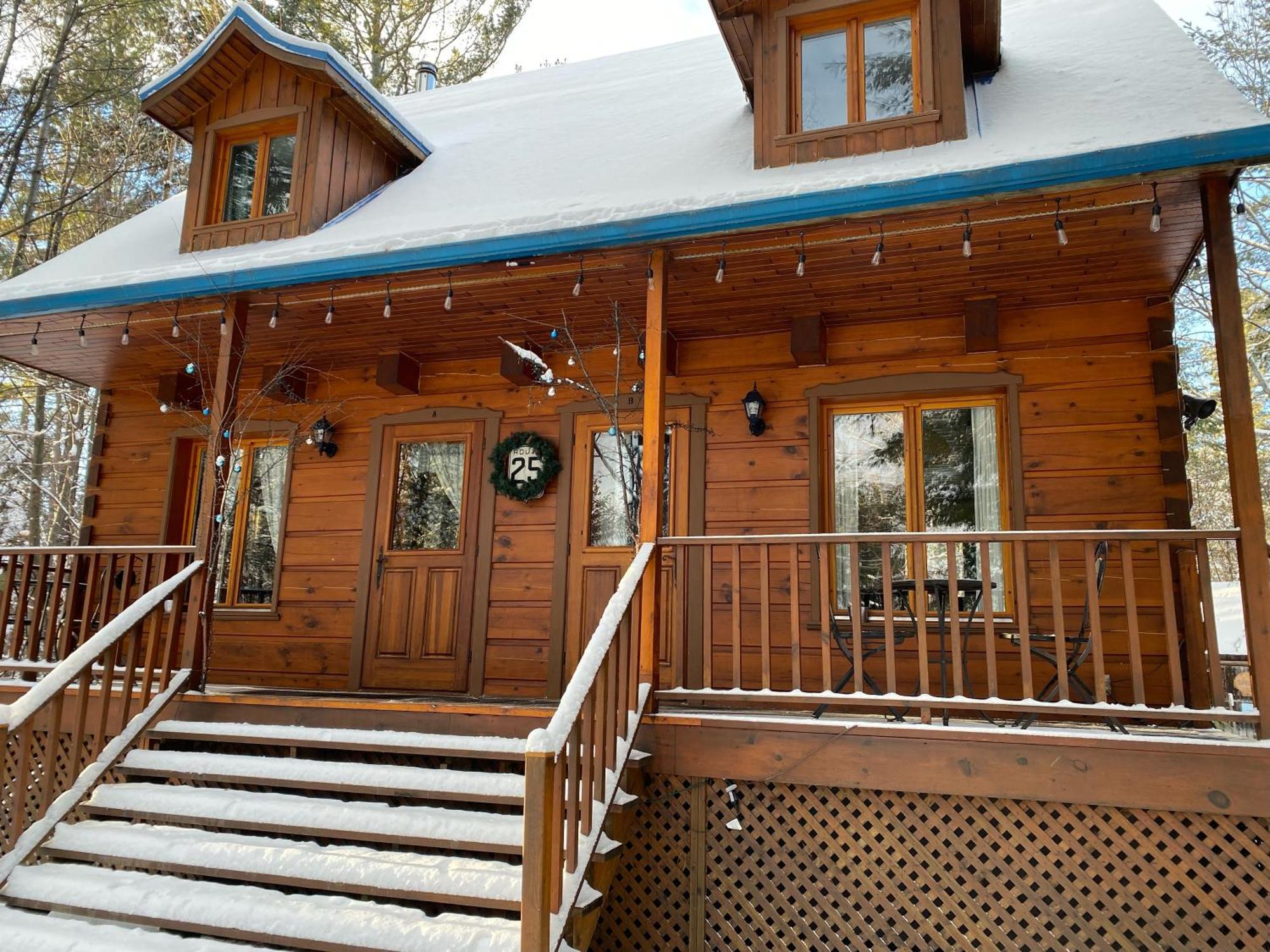 Les Chalets Sur Le Cap Saint Joachim エクステリア 写真