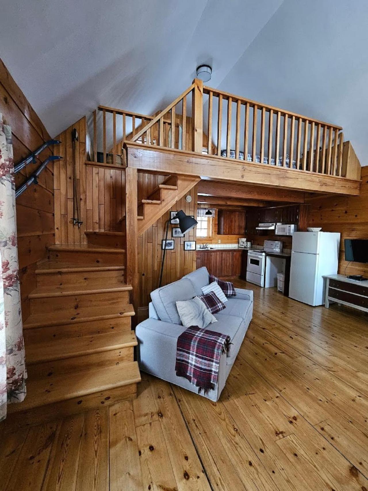 Les Chalets Sur Le Cap Saint Joachim エクステリア 写真