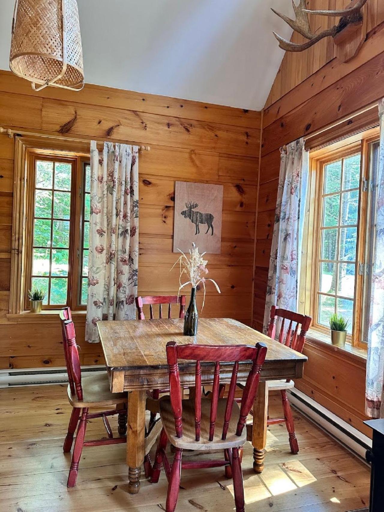 Les Chalets Sur Le Cap Saint Joachim エクステリア 写真